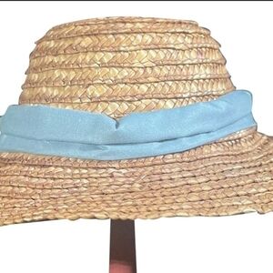 Stylish Tan Straw Hat with Blue Band